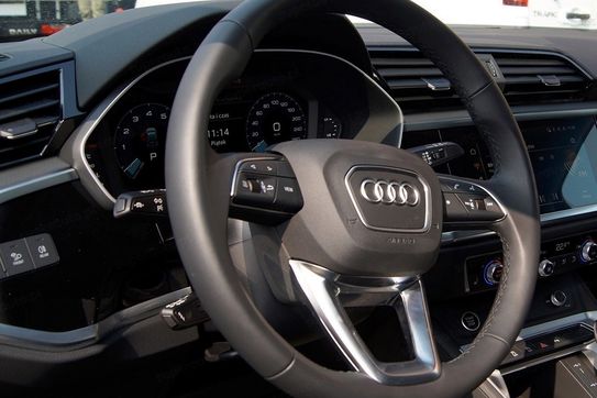 Audi Q3 35 TFSI S line