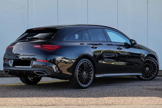 Mercedes CLA 200 AMG Line Shooting Brake
