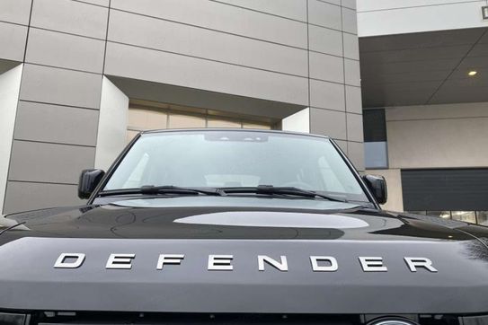 Land Rover Defender 110 3.0 D250 S