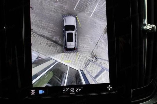 Volvo V90 B4 D Momentum