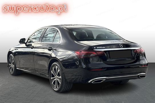 Mercedes Klasa E 300 de Business Edition