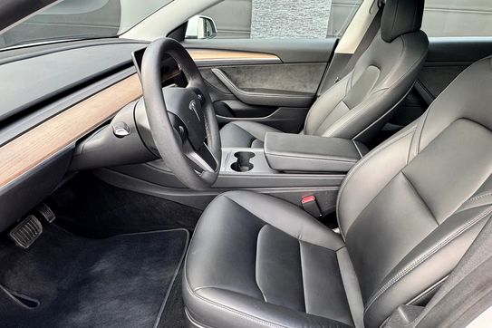 Tesla Model 3 Long Range Dual Motor AWD