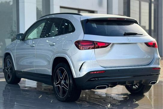 Mercedes GLA 220 4-Matic AMG Line