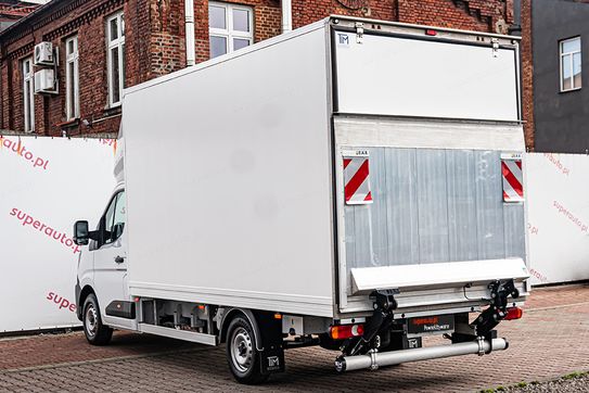 Renault Master L3 Kontener 8EP + Winda