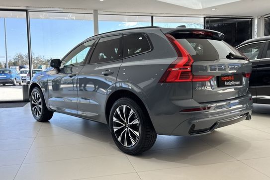 Volvo XC60 B4 B Plus Dark