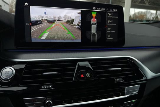 BMW Seria 5 Touring 520d xDrive M Sport