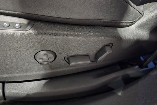 DS DS7 Bluehdi Performance Line Plus