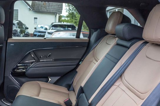 Land Rover Range Rover Sport D300 Dynamic SE