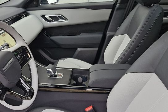 Land Rover Range Rover Velar D200 Dynamic SE
