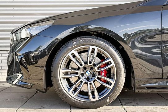 BMW Seria 5 Touring 520d xDrive M Sport