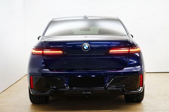 BMW Seria 7 740d xDrive M Sport