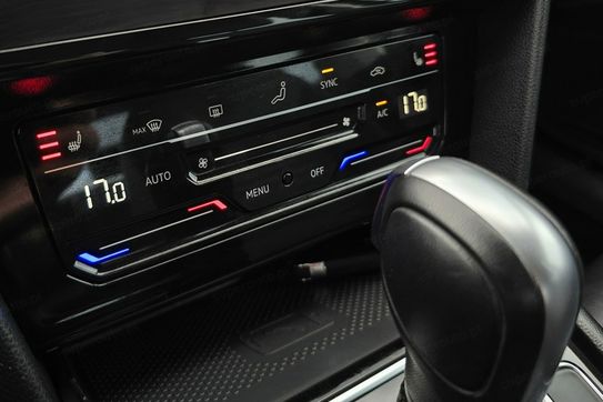 Volkswagen Passat 1.5 TSI EVO Elegance DSG