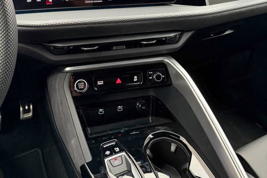 Audi Q5 TDI quattro S line Sportback