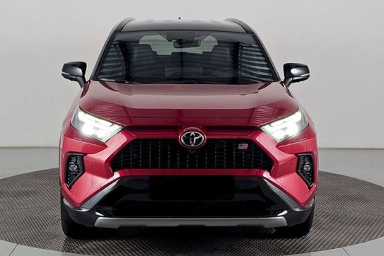 Toyota RAV4 GR Sport 2.5 Hybrid Dynamic Force