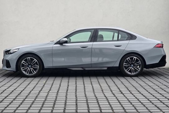 BMW Seria 5 520d xDrive M Sport