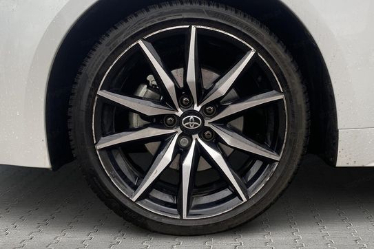 Toyota Corolla 2.0 Hybrid GR Sport Dynamic