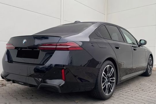 BMW Seria 5 520d xDrive M Sport