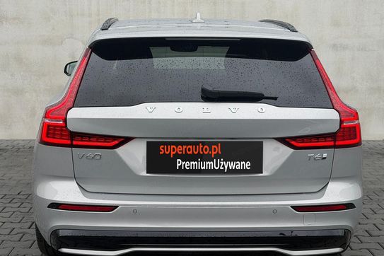Volvo V60 T6 AWD Plug-In Hybrid Plus Dark