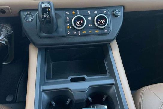 Land Rover Defender 110 3.0 D350 X-Dynamic HSE