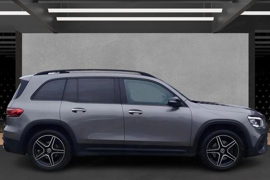 Mercedes GLB 200 mHEV 7G-DCT