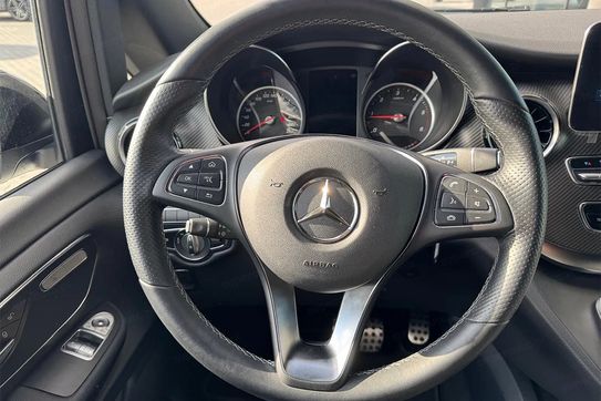 Mercedes V Klasa V300d Długi 4-Matic 9G-Tronic