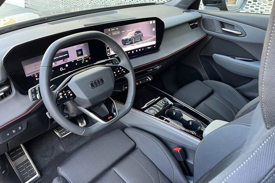 Audi Q3 TFSI mHEV 110 kW S tronic