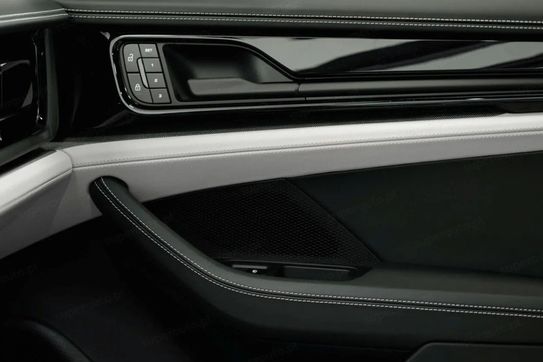 Porsche Panamera 4 E-Hybrid