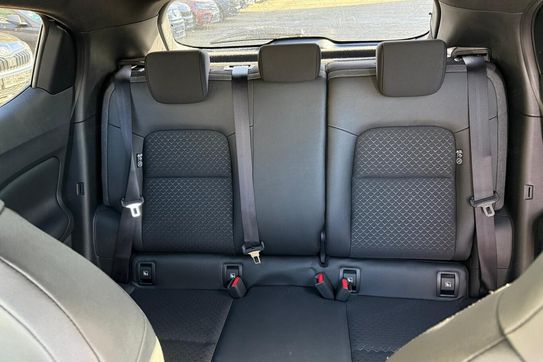 Nissan Juke N-Connecta 1.0 DIG-T AT