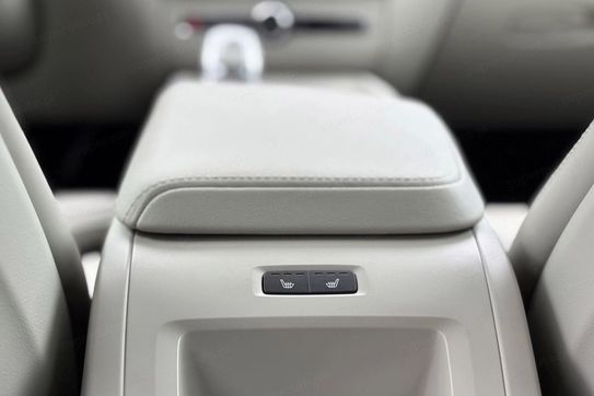 Volvo XC60 B4 D Plus Dark aut