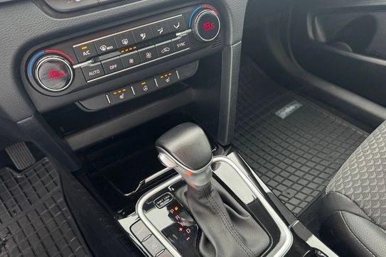 Kia Ceed 1.5 t-Gdi Tribute Dct