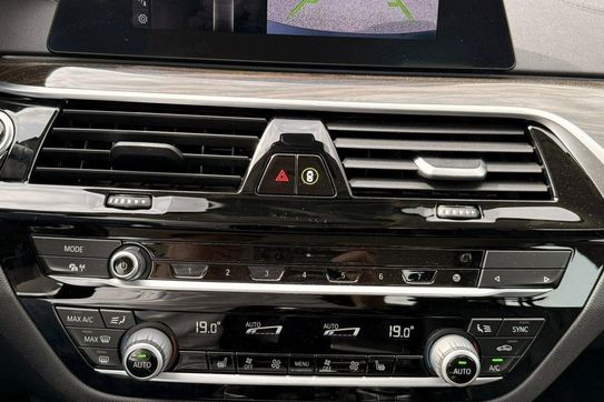 BMW Seria 5 530e iPerformance xDrive