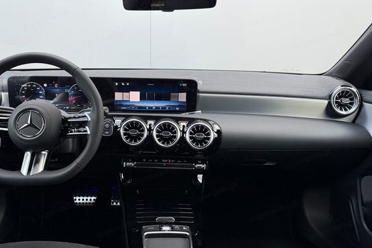 Mercedes CLA 200  AMG Line