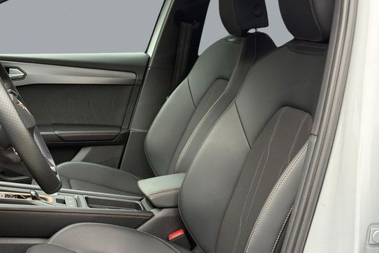 Cupra Leon eTSI DSG