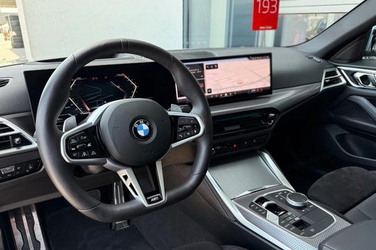 BMW Seria 4 430i xDrive M Sport aut