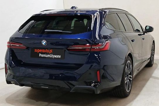 BMW Seria 5 Touring 520d xDrive M Sport