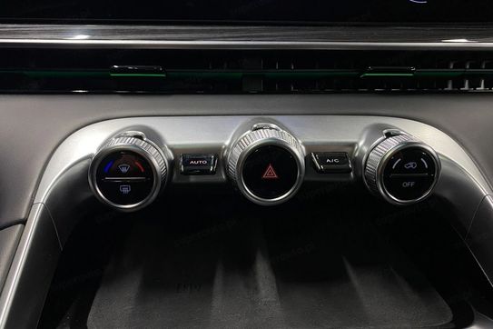 Omoda 9 1.5 Super Hybrid Exclusive Awd