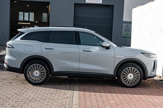 Chery Tiggo 9 Prestige 1.5 T-GDI Super Hybrid DHT 7os.