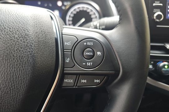 Toyota Camry Hybrid Comfort