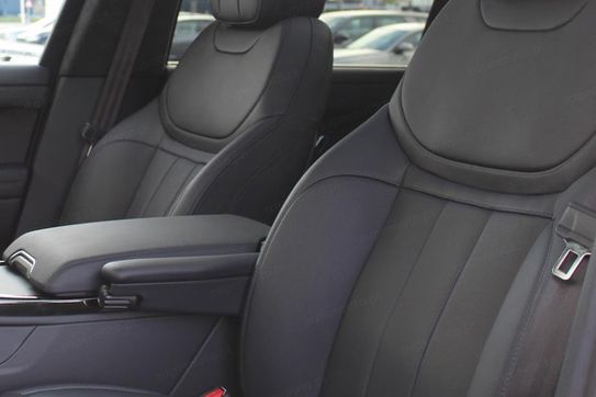 Land Rover Range Rover Sport Range Rover S 3.0 D300 Dynamic SE