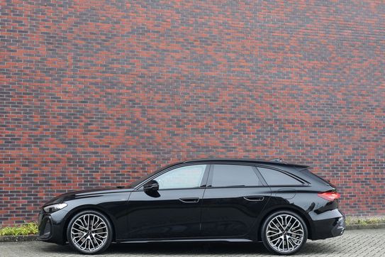 Audi A5 e-Hybrid quattro S line Avant