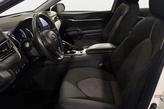 Toyota Camry 2.5 Hybrid CVT