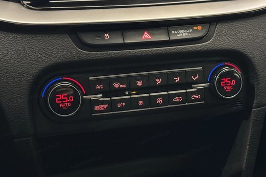Kia Ceed 1.6 Gdi Phev l Dct