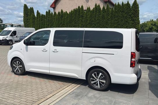 Toyota Proace Verso EV Long 75kWh Business