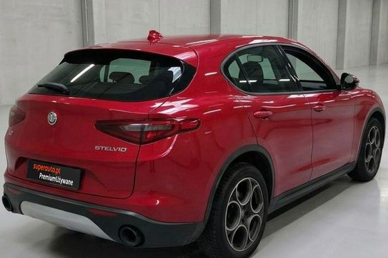 Alfa Romeo Stelvio 2.0 Turbo Veloce Q4 aut