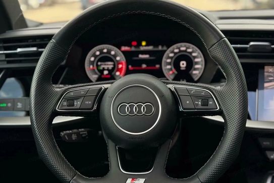 Audi A3 S3 TFSI quattro S tronic