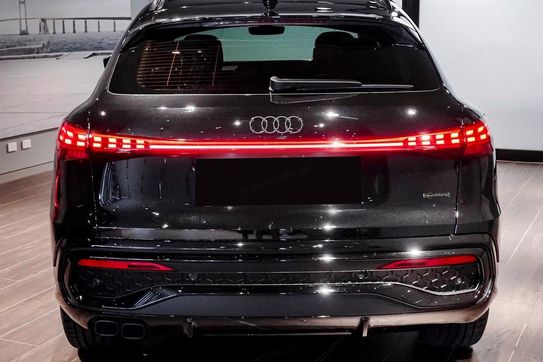 Audi Q5 TDI quattro S line Sportback