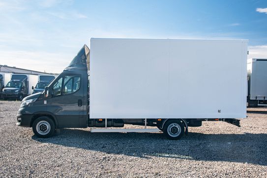 Iveco Daily 35S18 Kontener 10EP