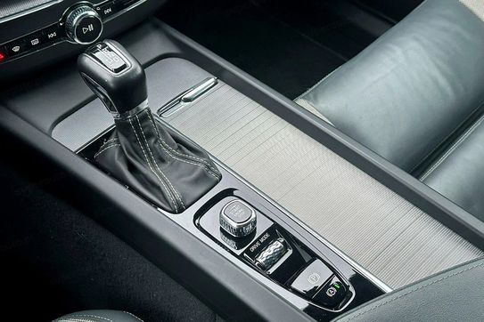 Volvo XC60 D4 R-Design aut