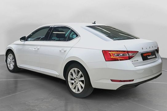 Skoda Superb 2.0 TDI SCR Ambition DSG