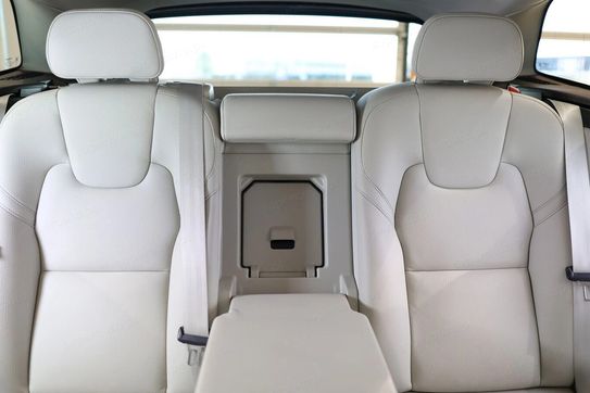 Volvo XC60 B4 D AWD Plus Bright aut